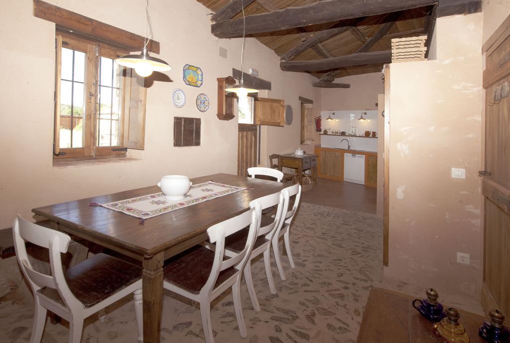 Casa Rural Las Aguedas Murias de Rechivaldo Zewnętrze zdjęcie